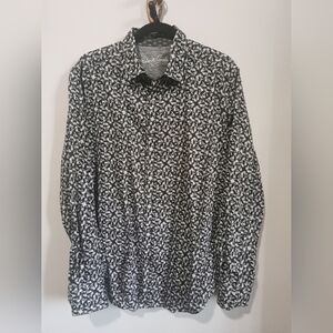 Robert Graham Classic Fit Black and White Shirt